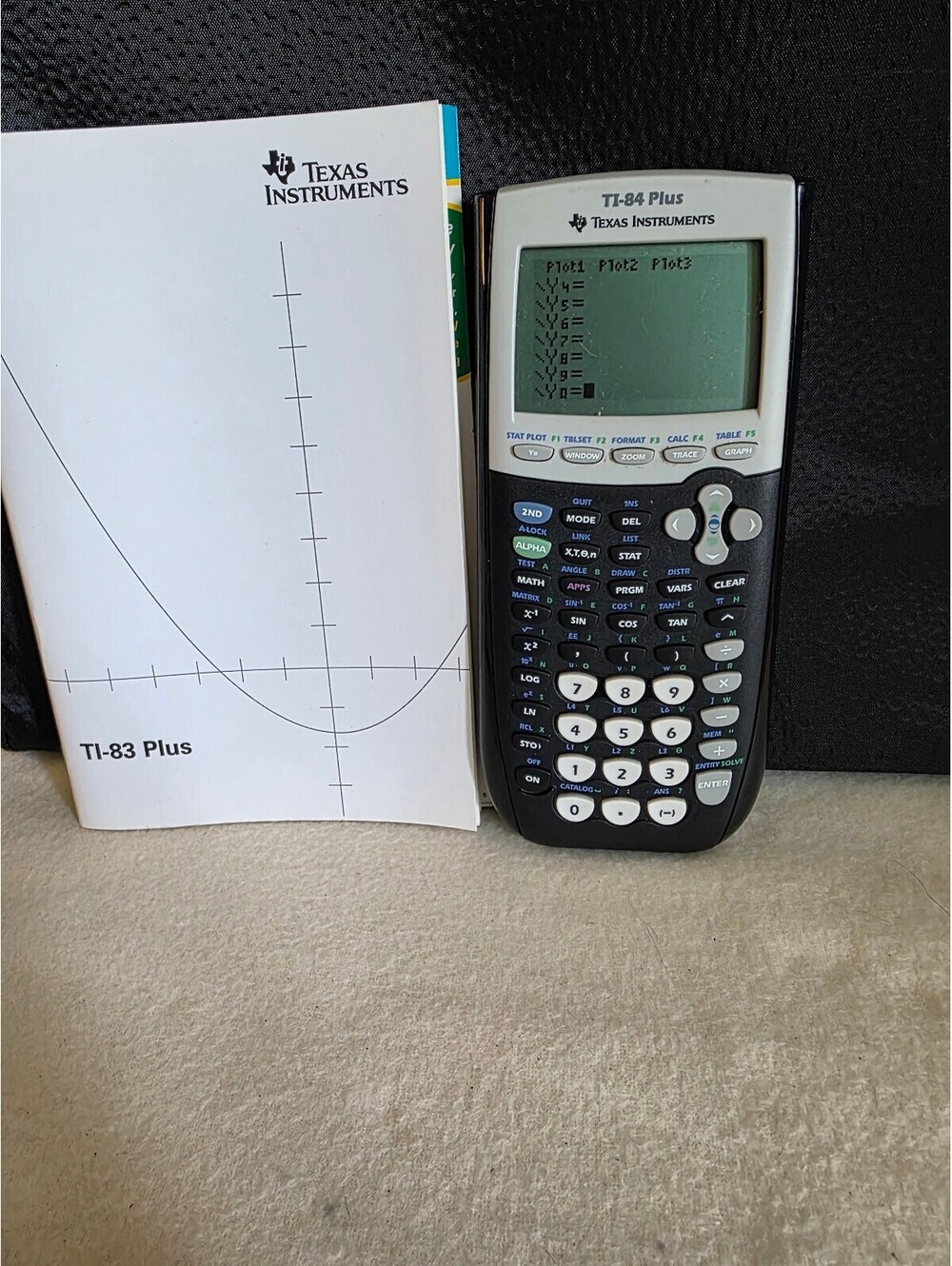 Texas Instruments TI-84 Plus Graphing Calculator Tested Working With Cover - Picture 3 of 5